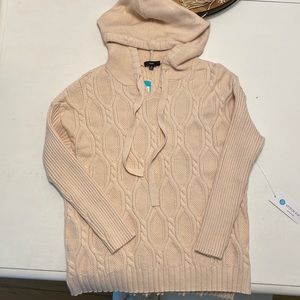 Women’s cute hooded sweater